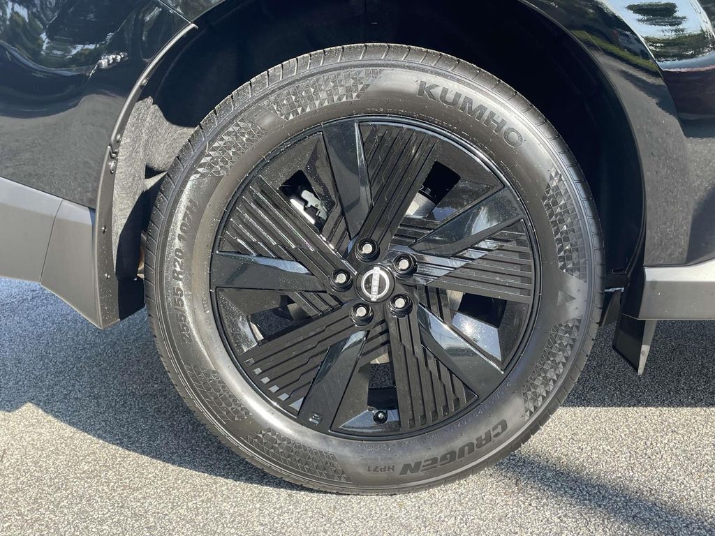 2025 Nissan Murano SV photo 3