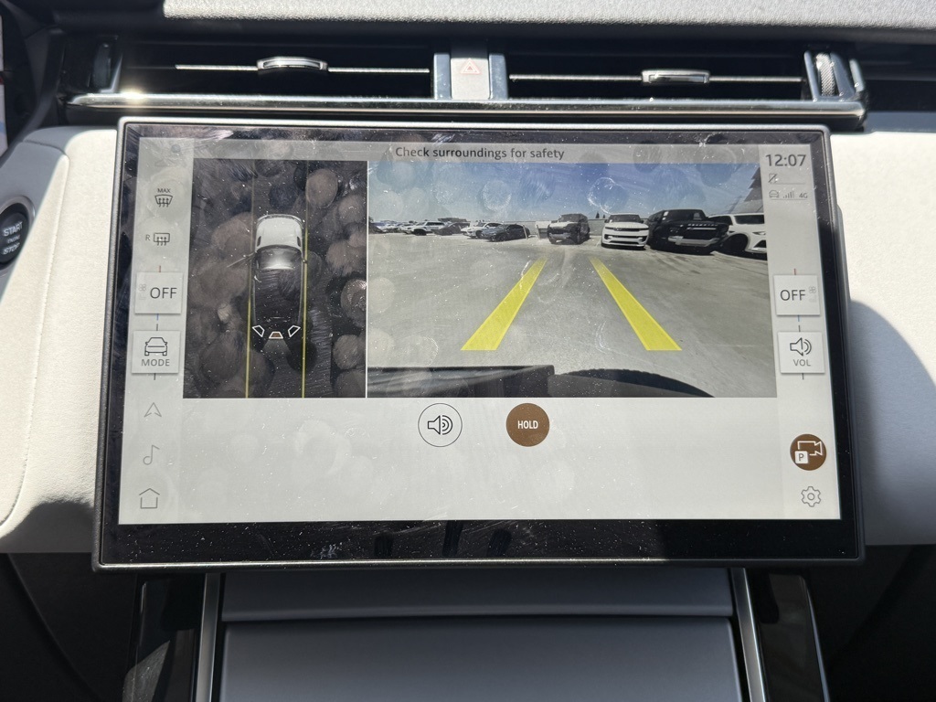 Used 2025 Black Land Rover S image 22