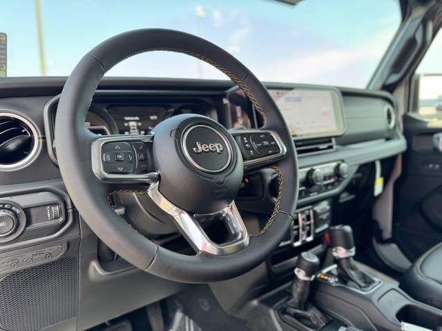 2024 Jeep Wrangler Sahara photo 17
