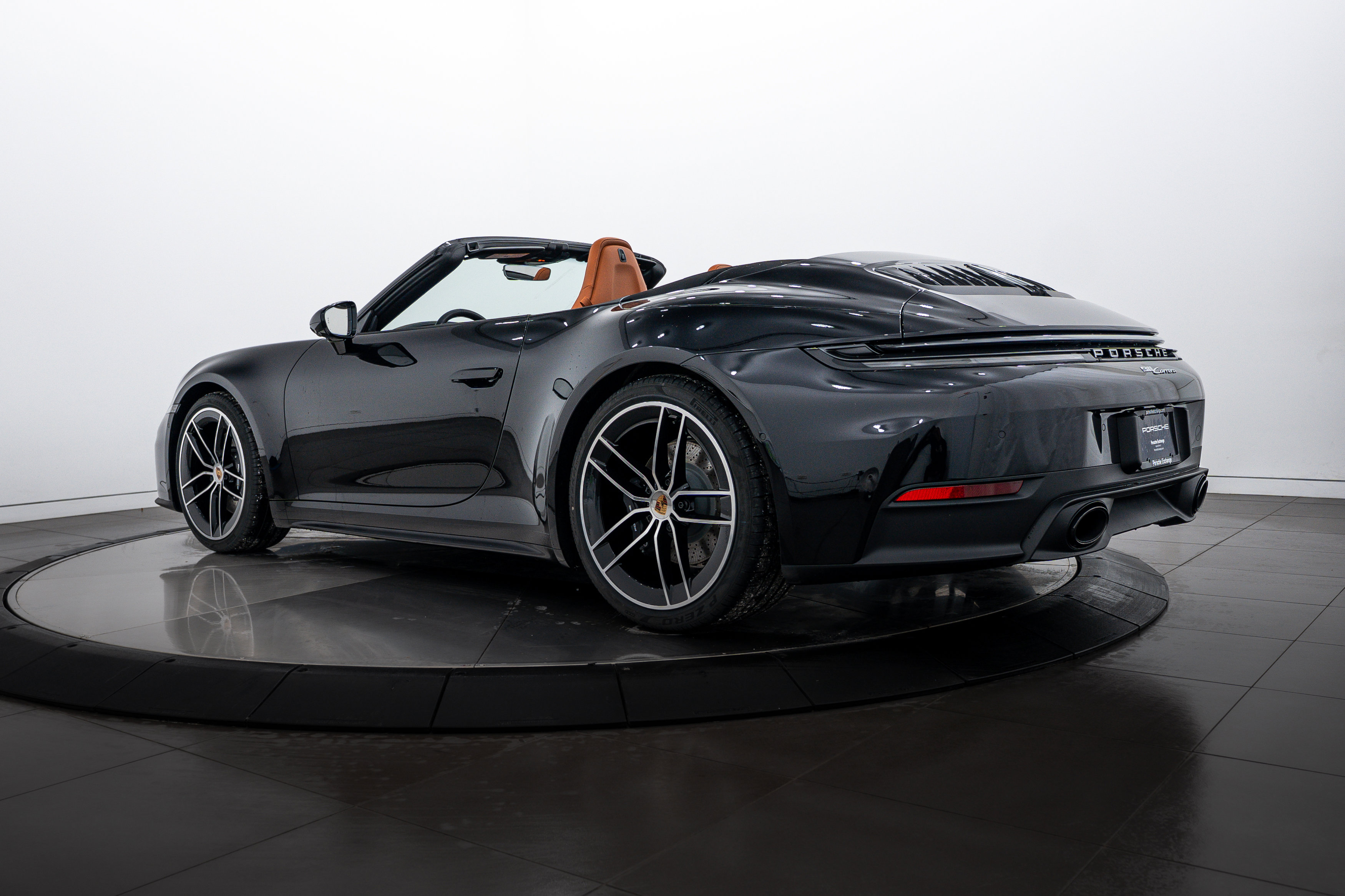 2026 Porsche 911 Cabriolet photo 3