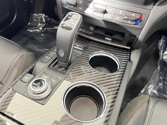2024 Maserati Ghibli Modena photo 12