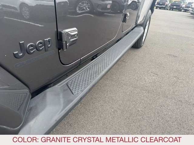 2022 Jeep Gladiator Sport photo 8