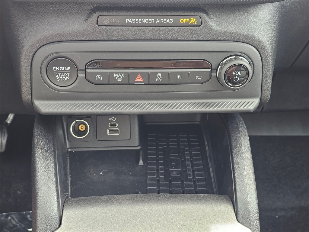 2025 Ford Bronco Sport Outer Banks photo 30