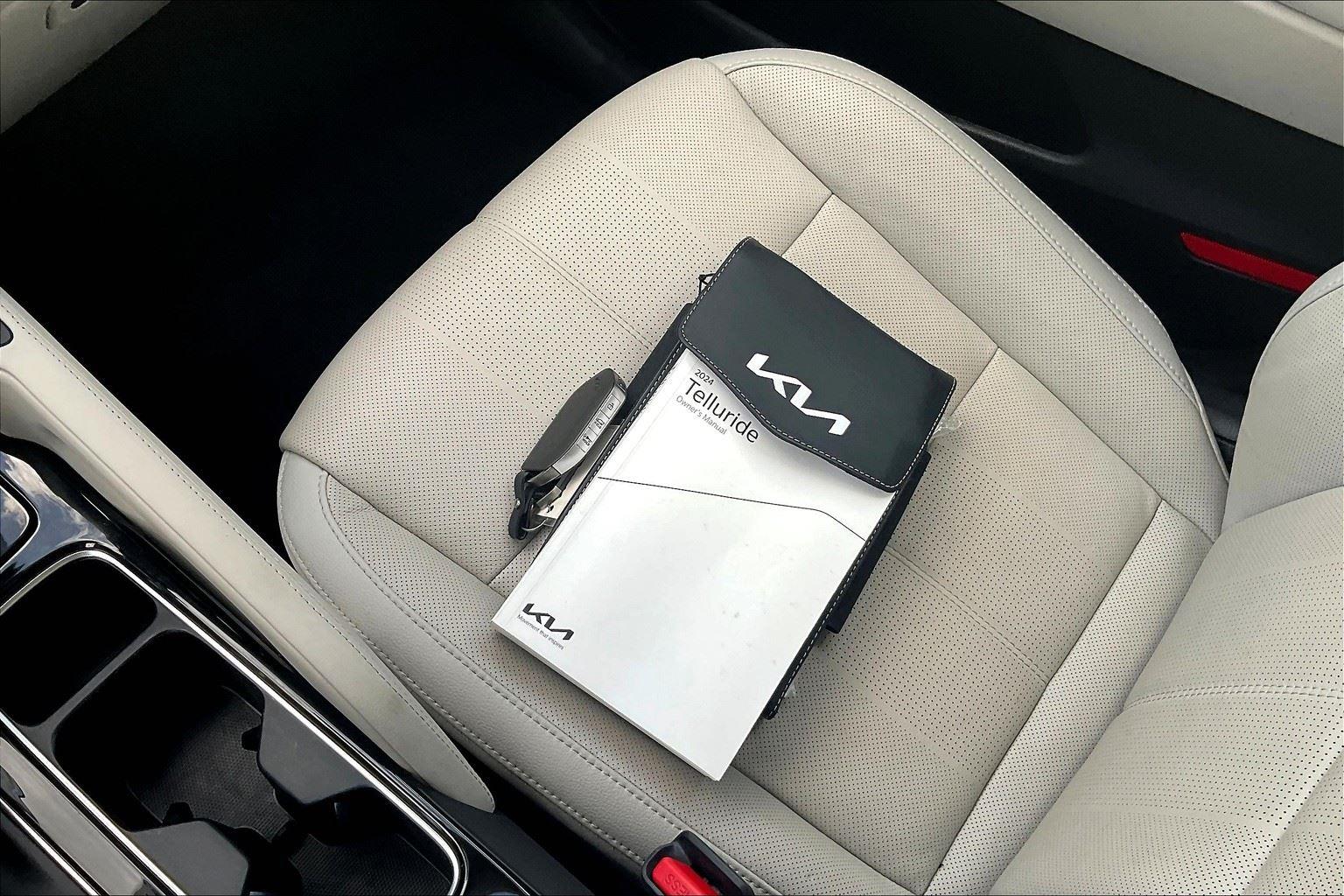 2024 Kia Telluride SX photo 10
