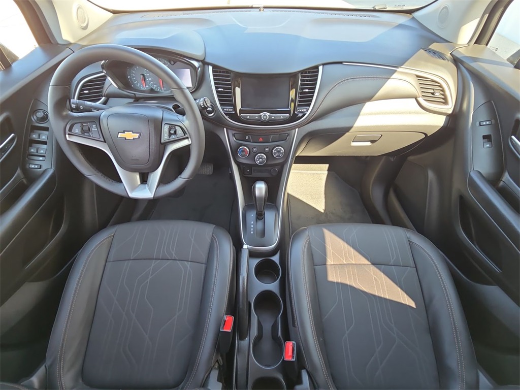 2022 Chevrolet Trax LT photo 21