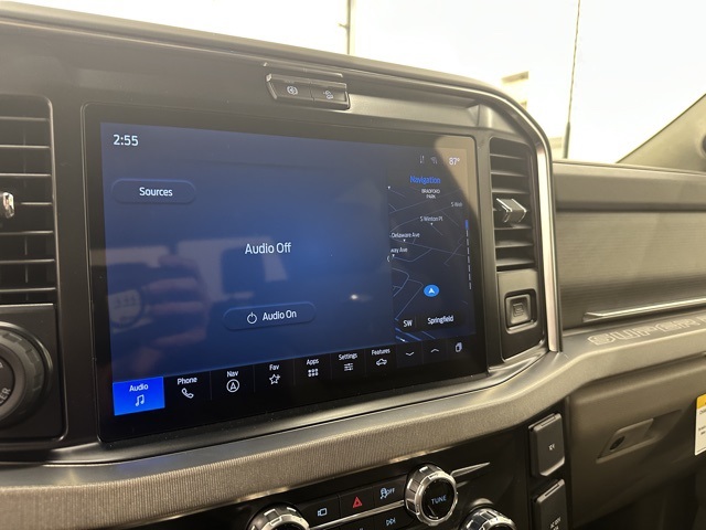2026 Ford F-350 Platinum photo 25