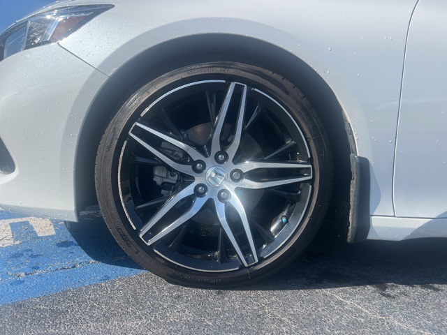 2022 Honda Accord Touring 2.0T photo 11