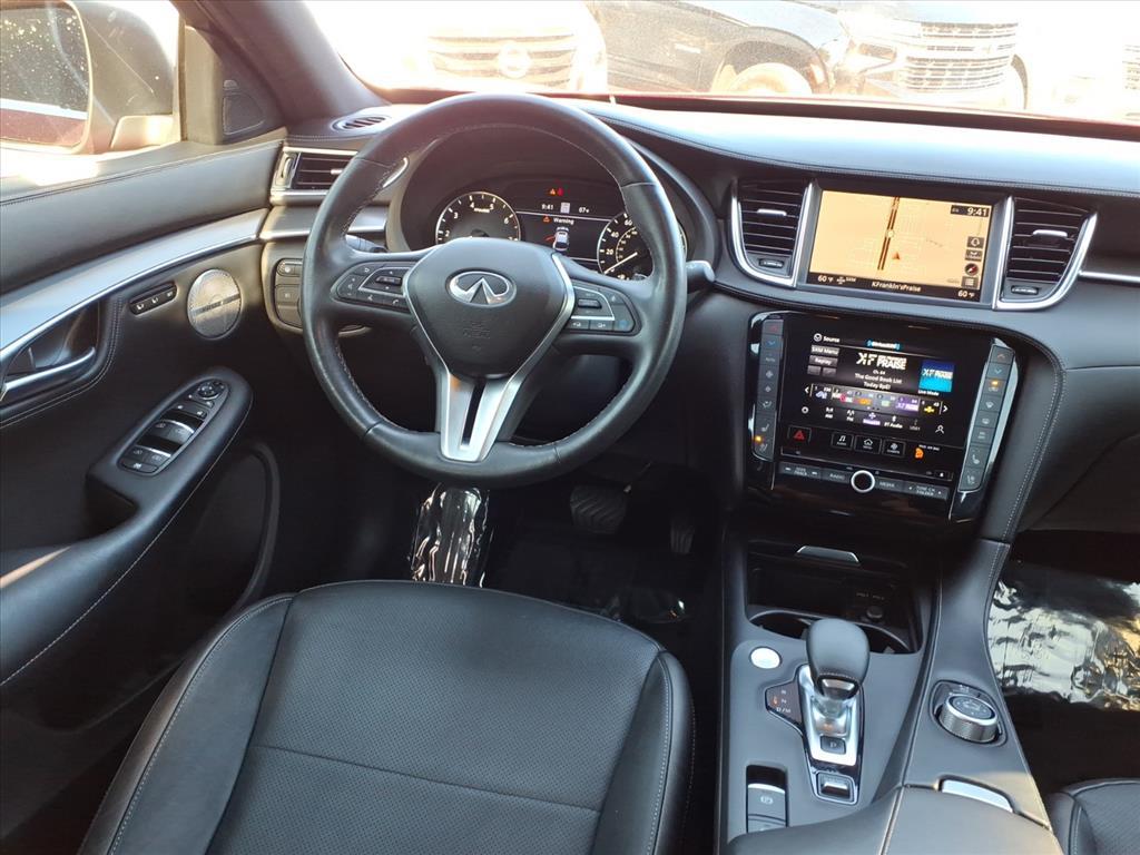 2023 Infiniti QX55 Essential photo 25