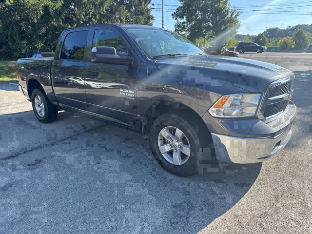 2023 Ram 1500 Classic SLT photo 5