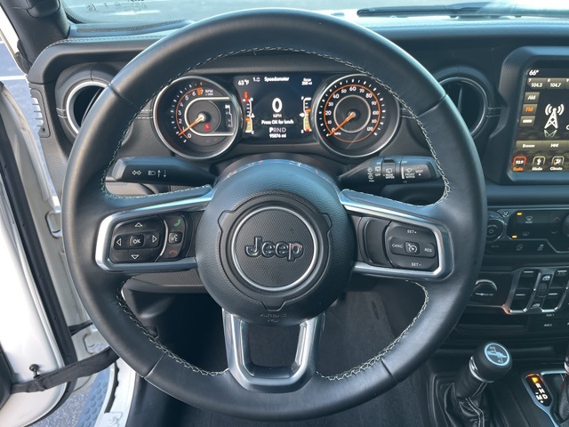 2018 Jeep Wrangler Unlimited Sahara photo 16