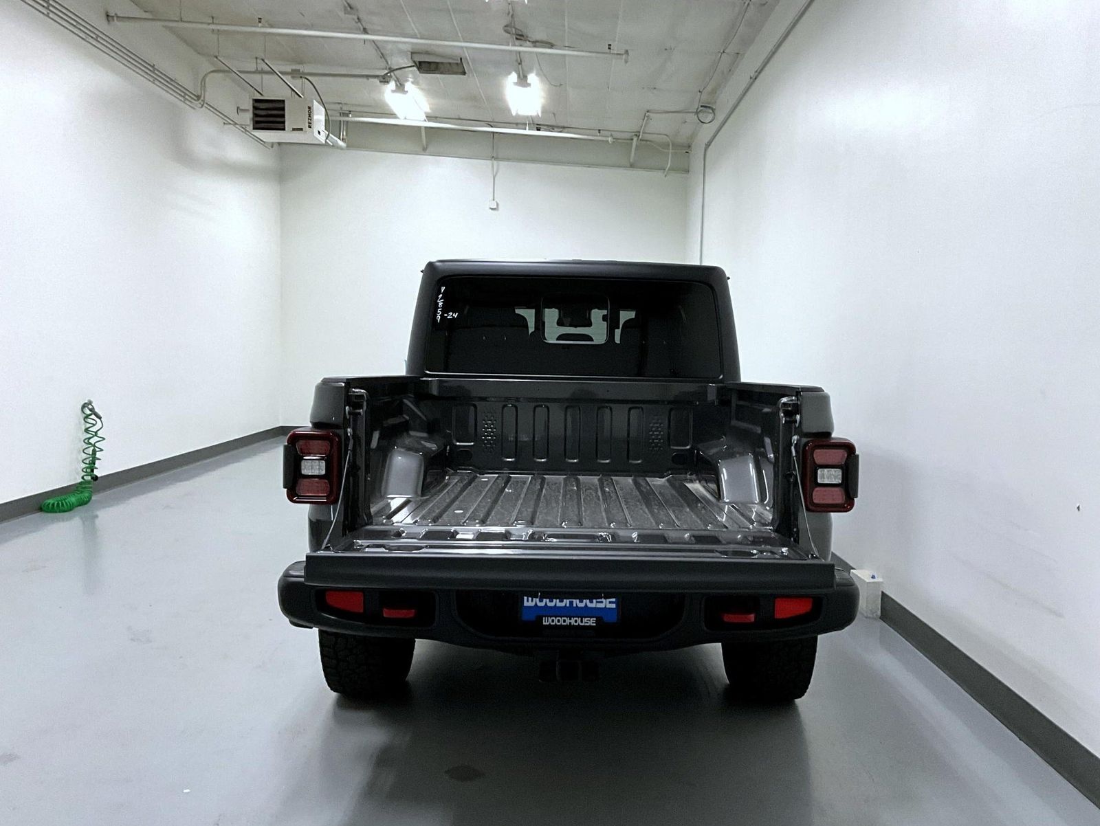 2024 Jeep Gladiator Rubicon photo 20