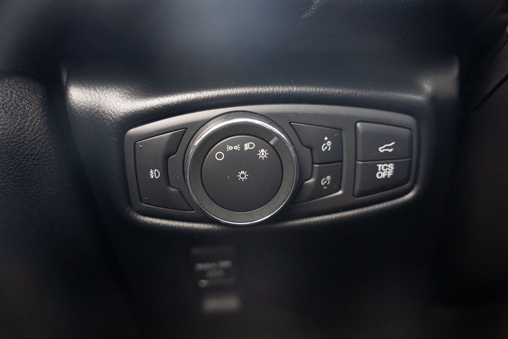 2019 Lincoln Nautilus Reserve photo 21