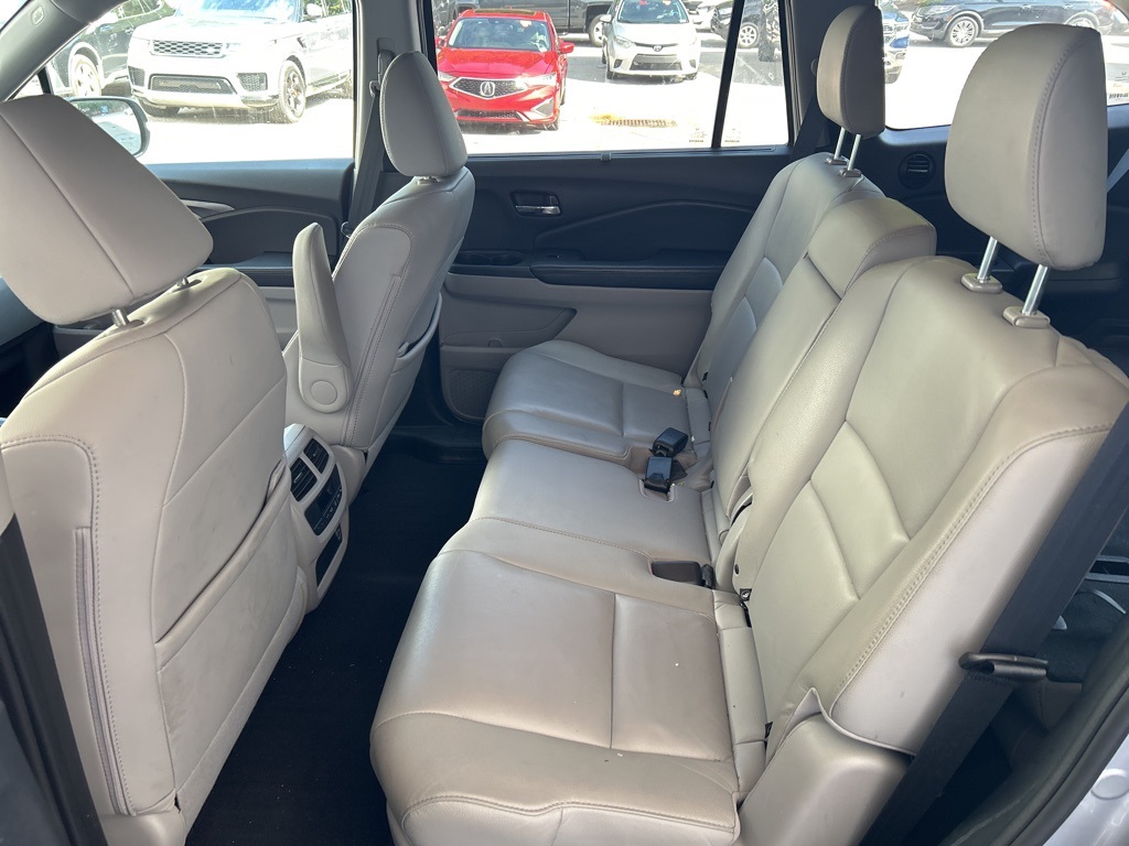 2020 Honda Pilot EX-L photo 6