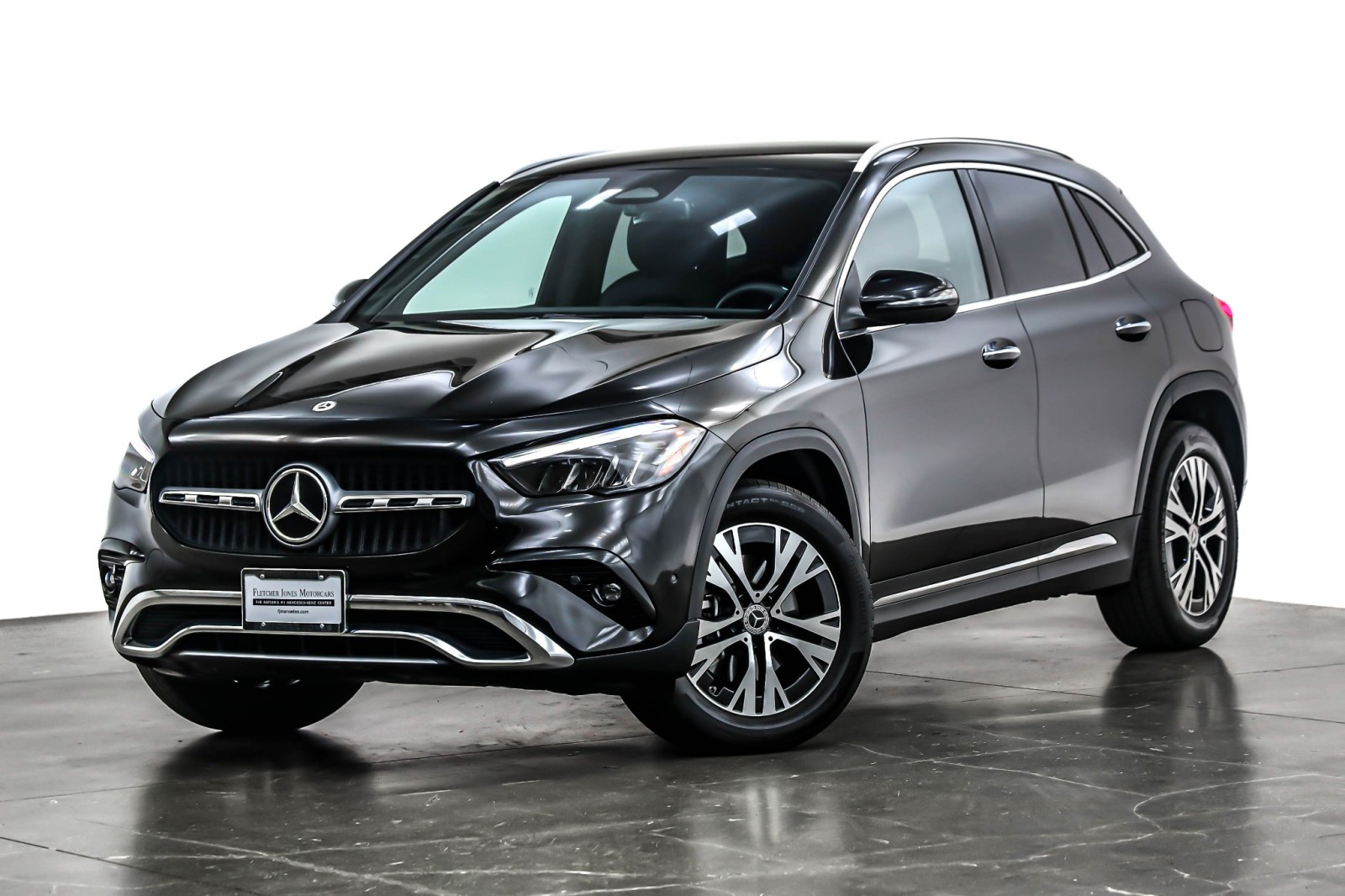 Next-to-New 2025 GLA 250 SUV