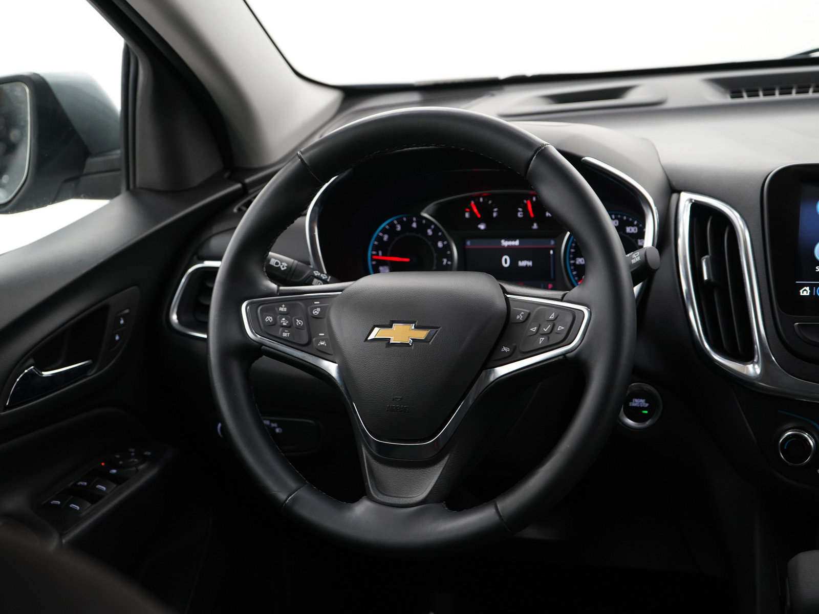 2024 Chevrolet Equinox LT photo 12