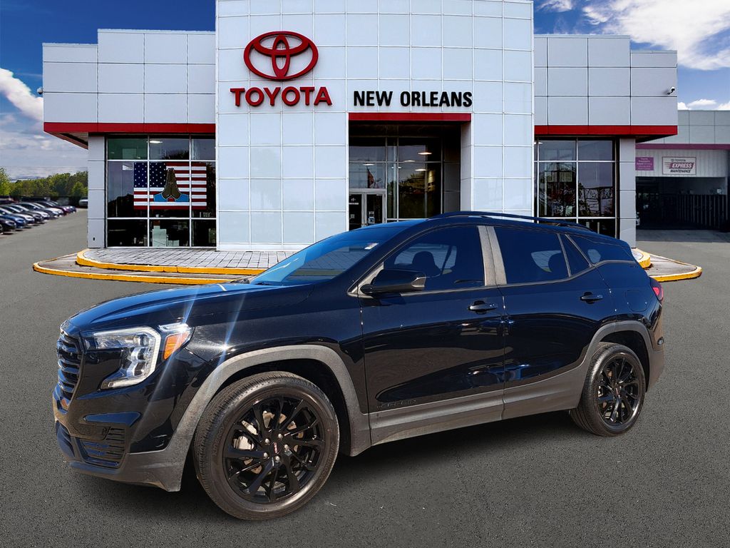2023 GMC Terrain SLE's photo