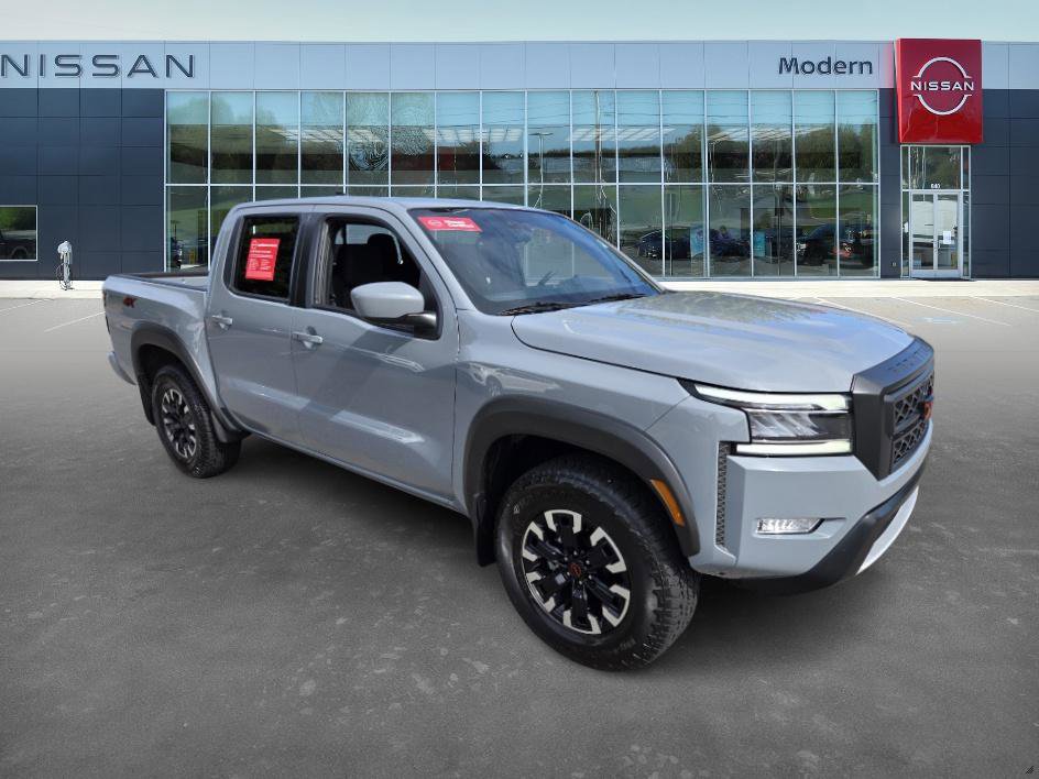 2024 Nissan Frontier PRO-4X photo 3