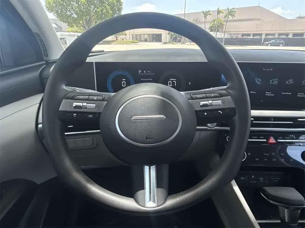 2025 Hyundai Tucson SEL photo 13