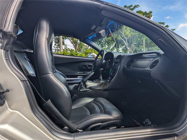 2001 Chevrolet Corvette Base photo 13
