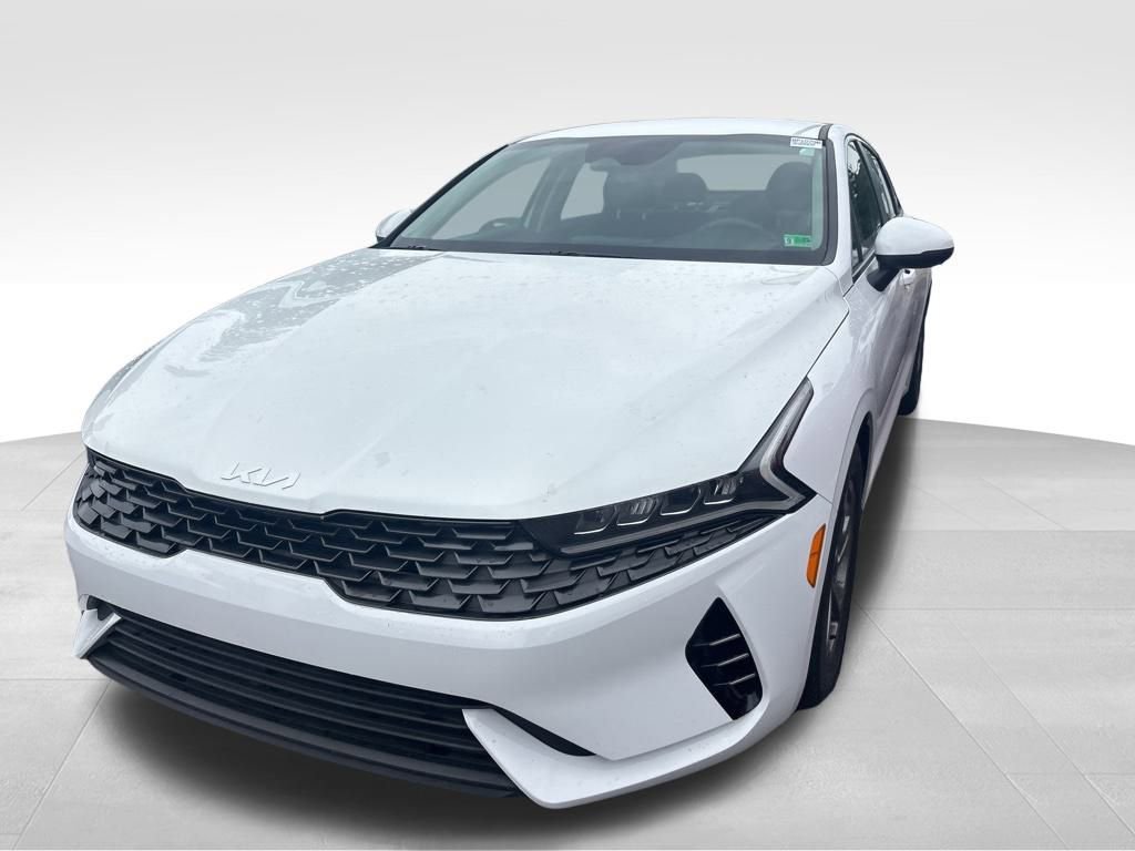 2023 Kia K5 LXS photo 4