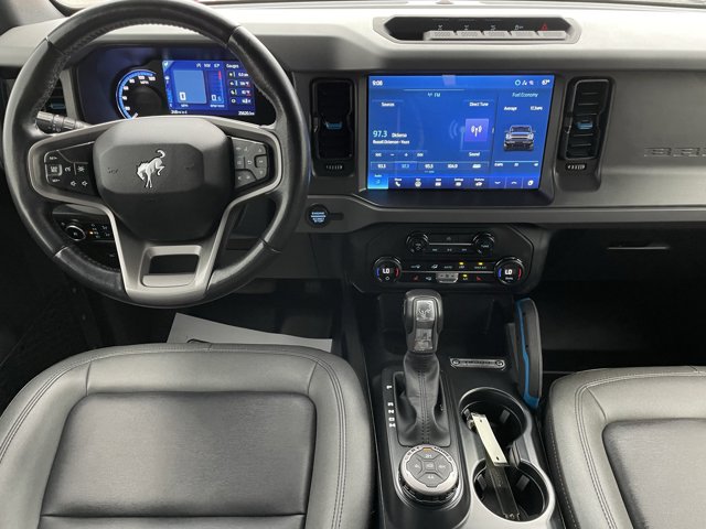 2024 Ford Bronco Black Diamond photo 12
