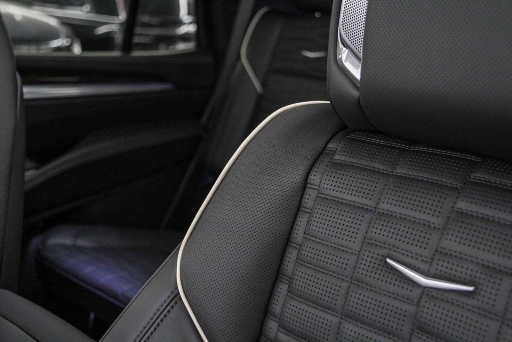 2026 Cadillac Escalade Platinum Sport photo 26