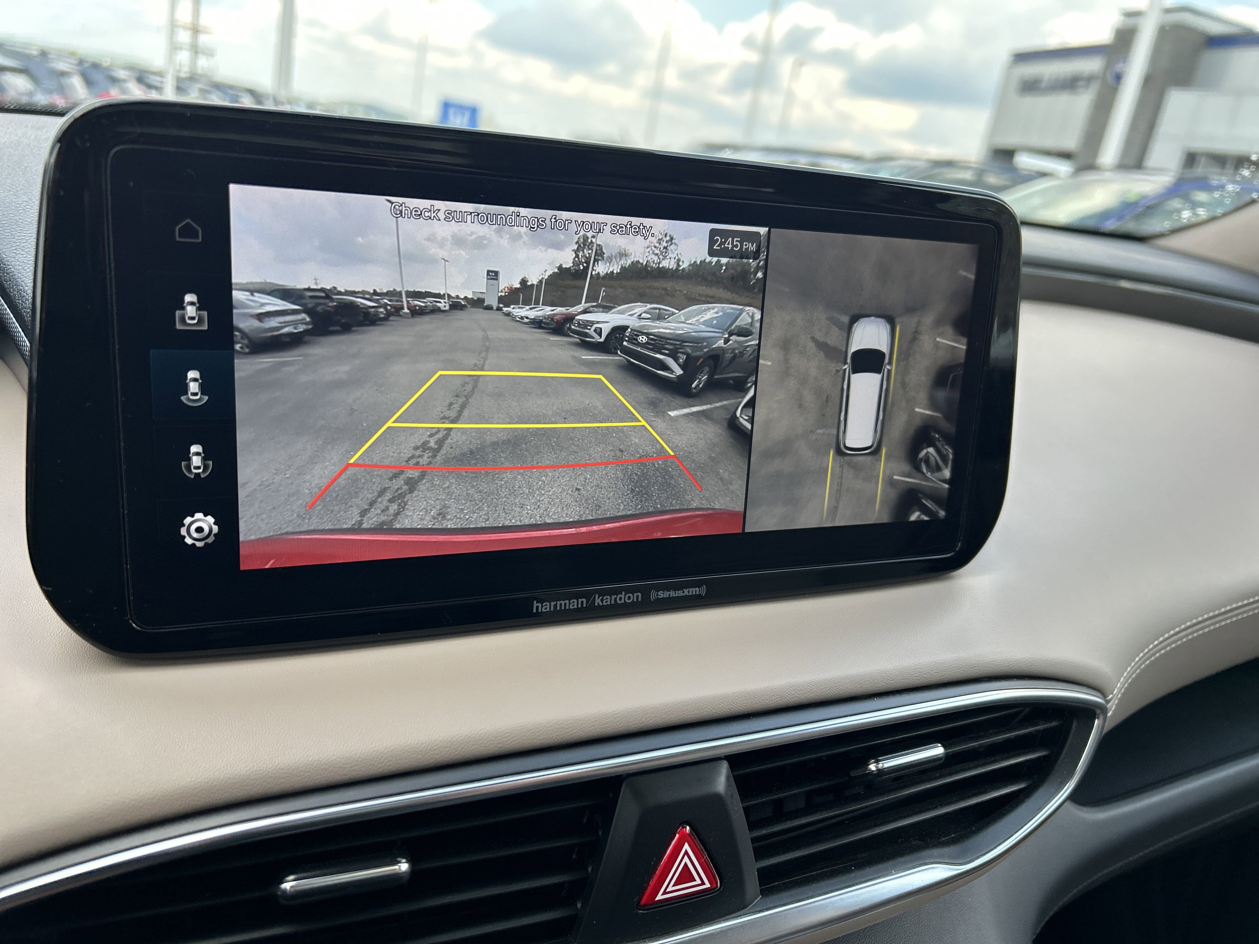 2023 Hyundai Santa Fe SEL Premium photo 8