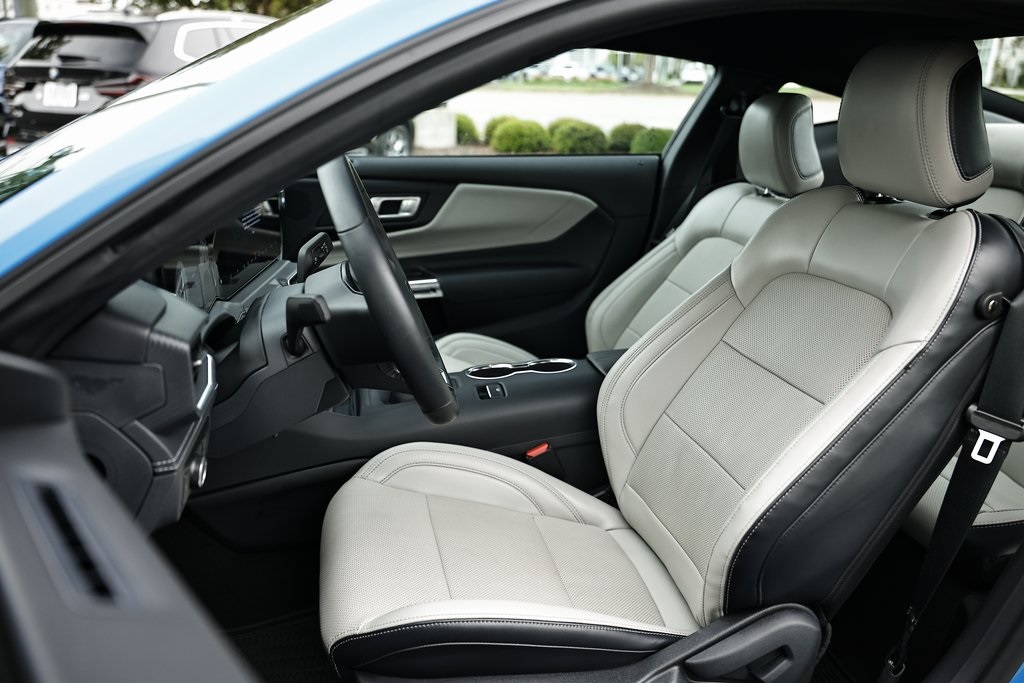 2024 Ford Mustang GT Premium photo 23
