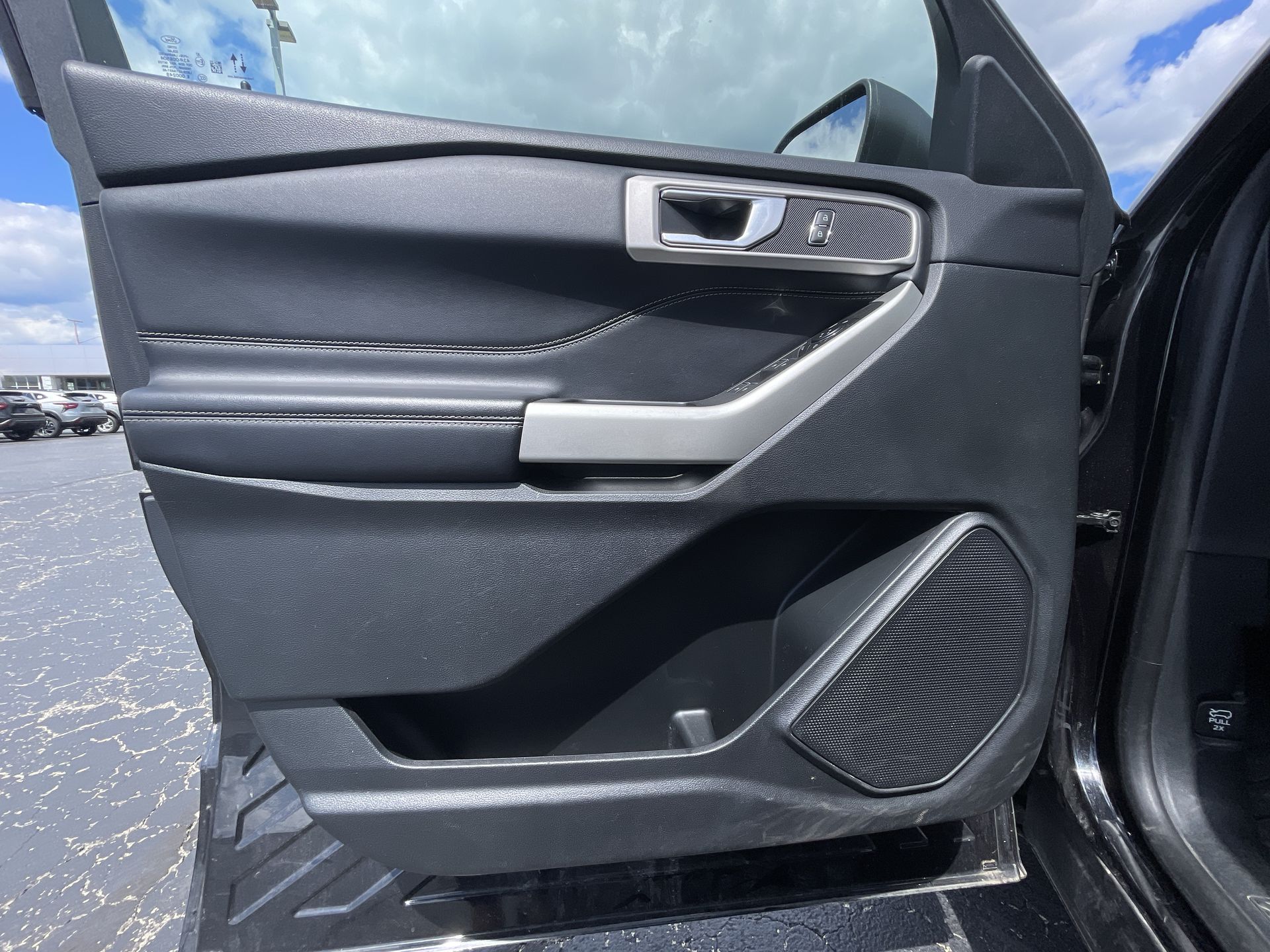 2021 Ford Explorer XLT photo 54