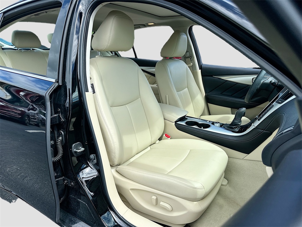 2020 Infiniti Q50 3.0t LUXE photo 24