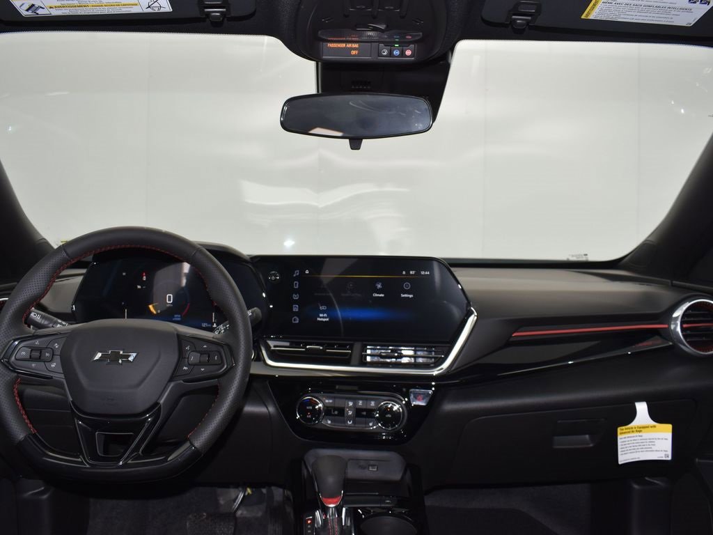 2025 Chevrolet Trax photo 18