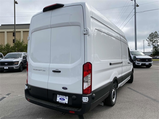 2025 Ford Transit Cargo Van photo 3