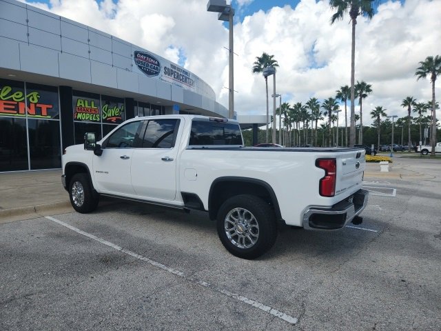 2024 Chevrolet Silverado 2500HD LTZ photo 3