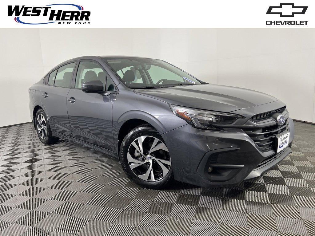 2025 Subaru Legacy Premium's photo