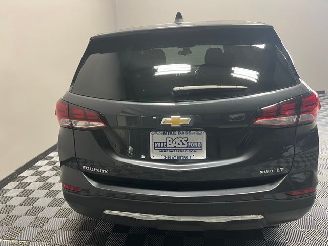 2022 Chevrolet Equinox LT photo 4