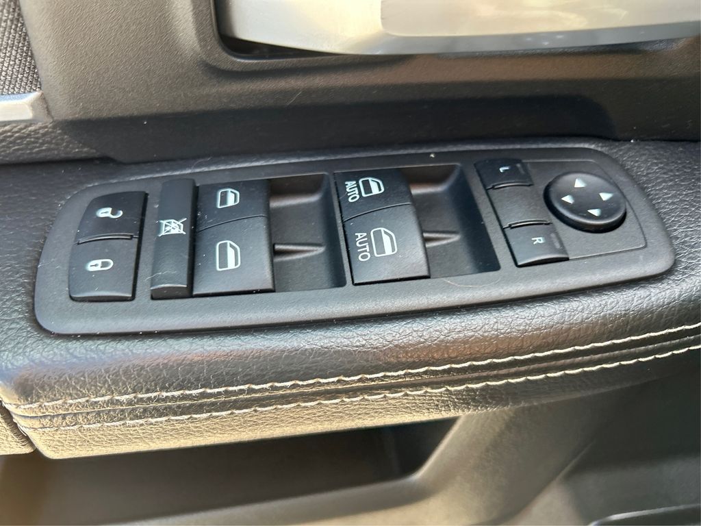 2022 Ram 2500 Big Horn photo 31