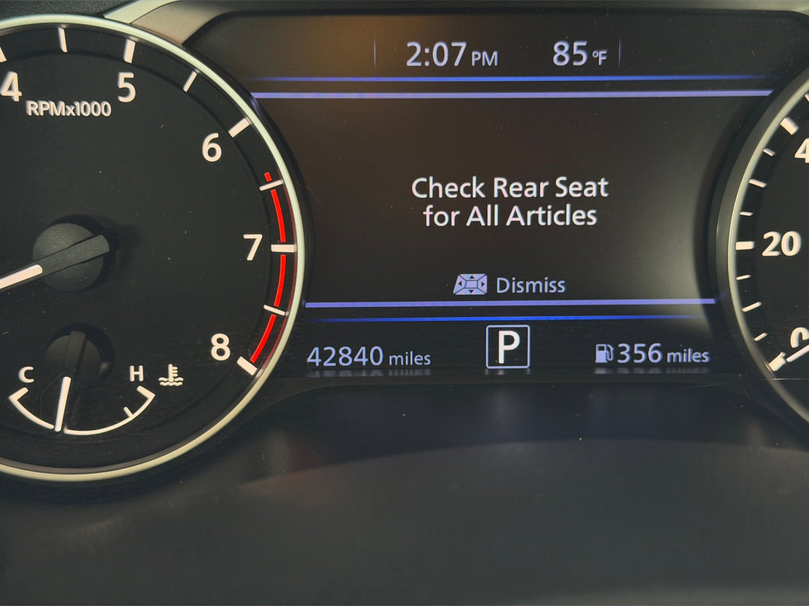 2020 Nissan Altima 2.5 SR photo 2