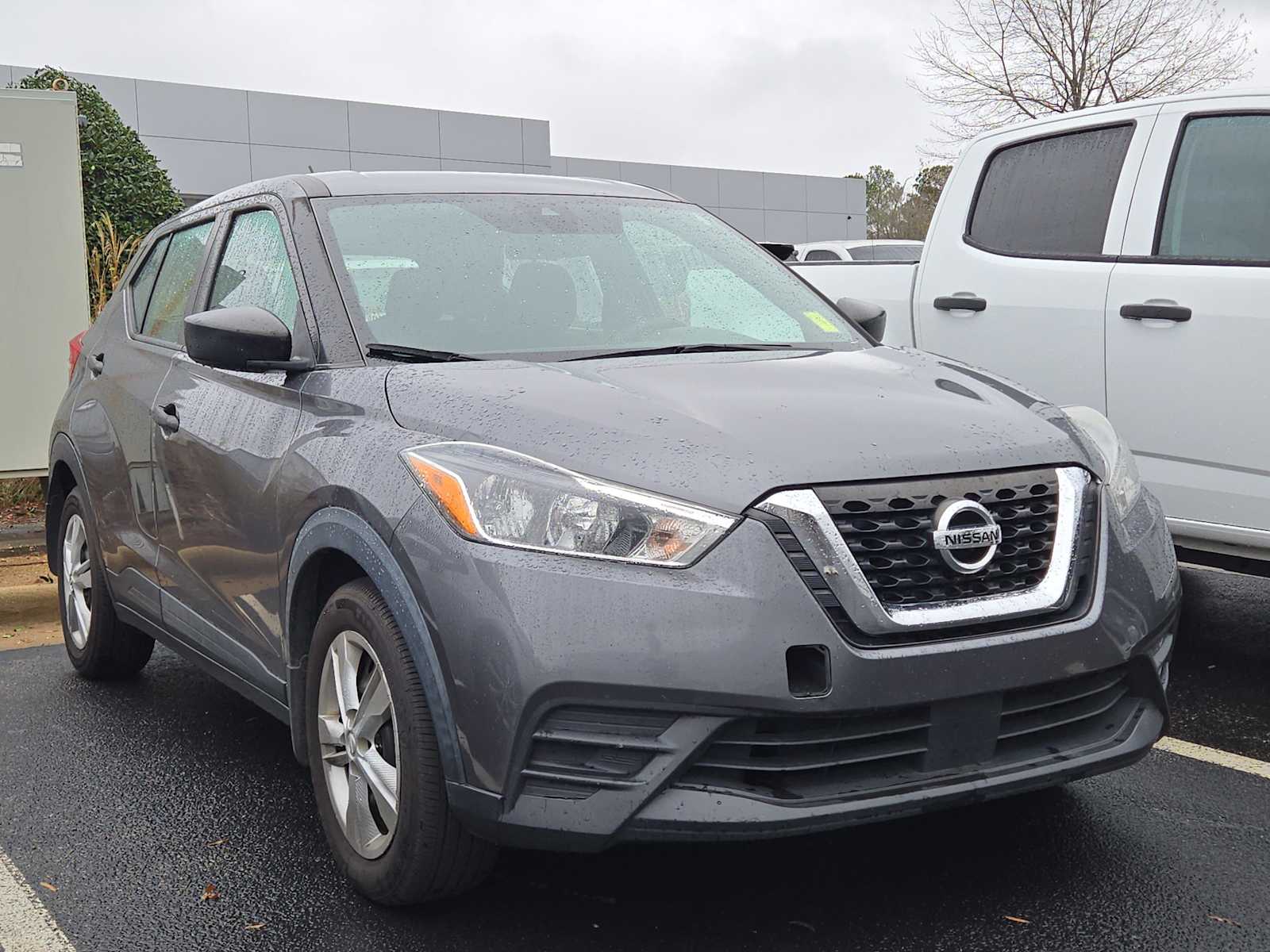 2020 Nissan Kicks S