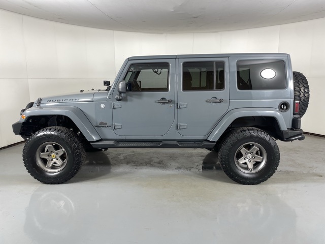 2014 Jeep Wrangler Unlimited Rubicon photo 5