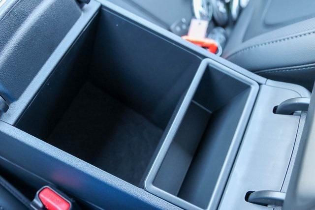 New 2025 Green Hyundai SEL Activity FWD image 15