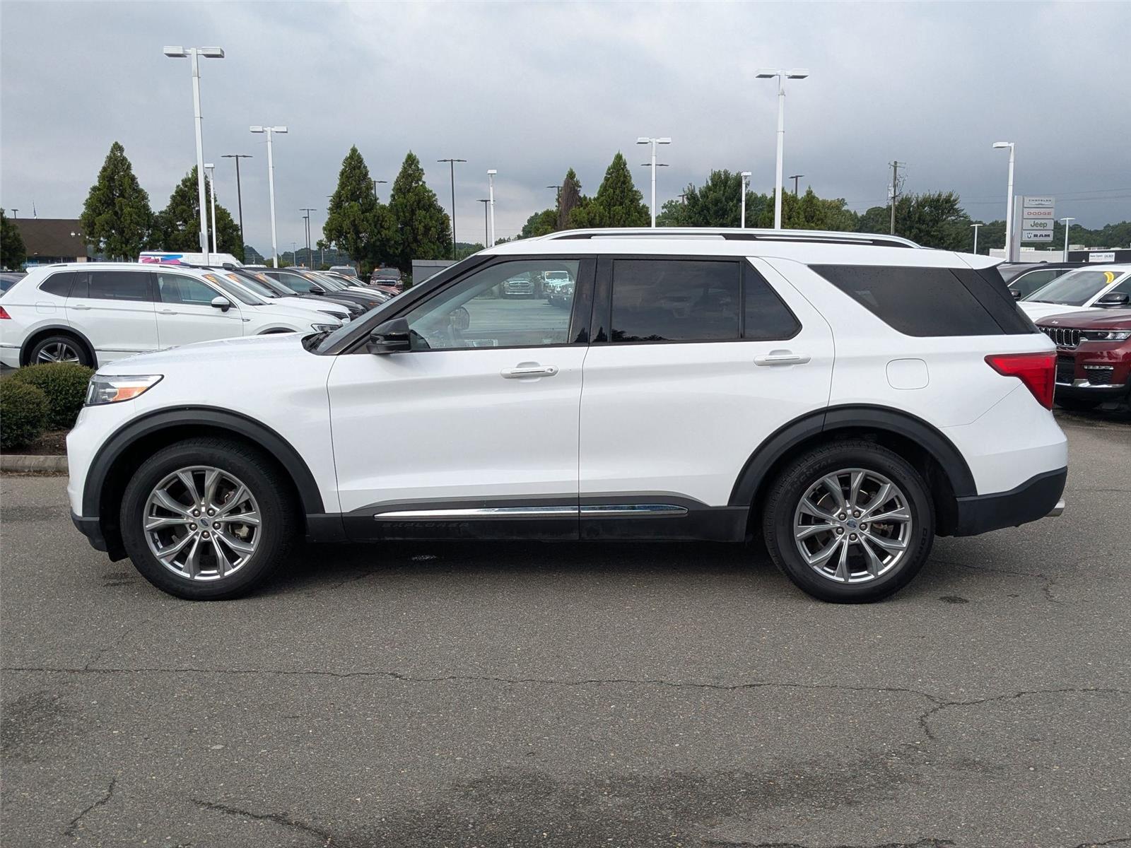 2021 Ford Explorer Limited photo 8