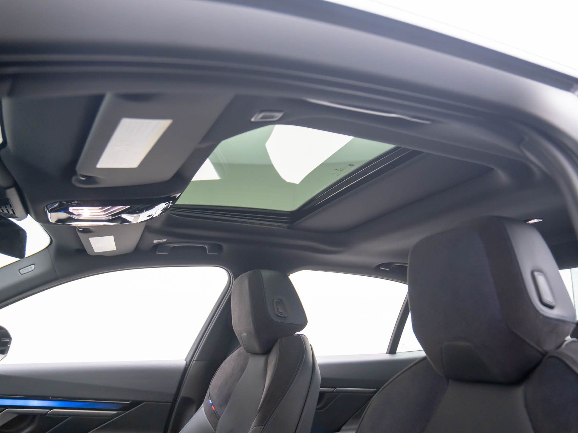 2025 Bmw i5 M60 photo 17