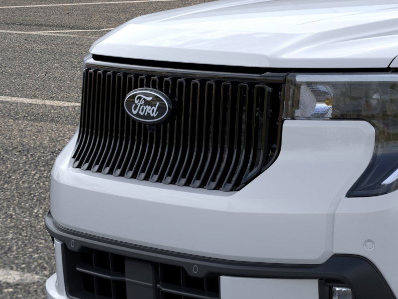 2025 Ford Maverick photo 14