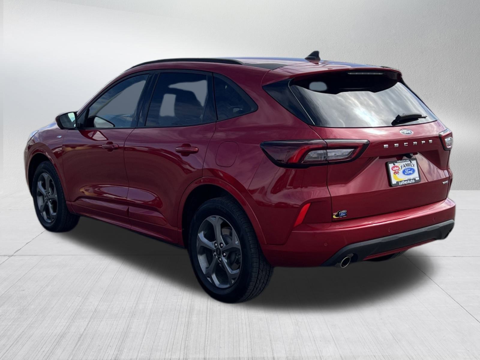 2023 Ford Escape ST-Line Select photo 4