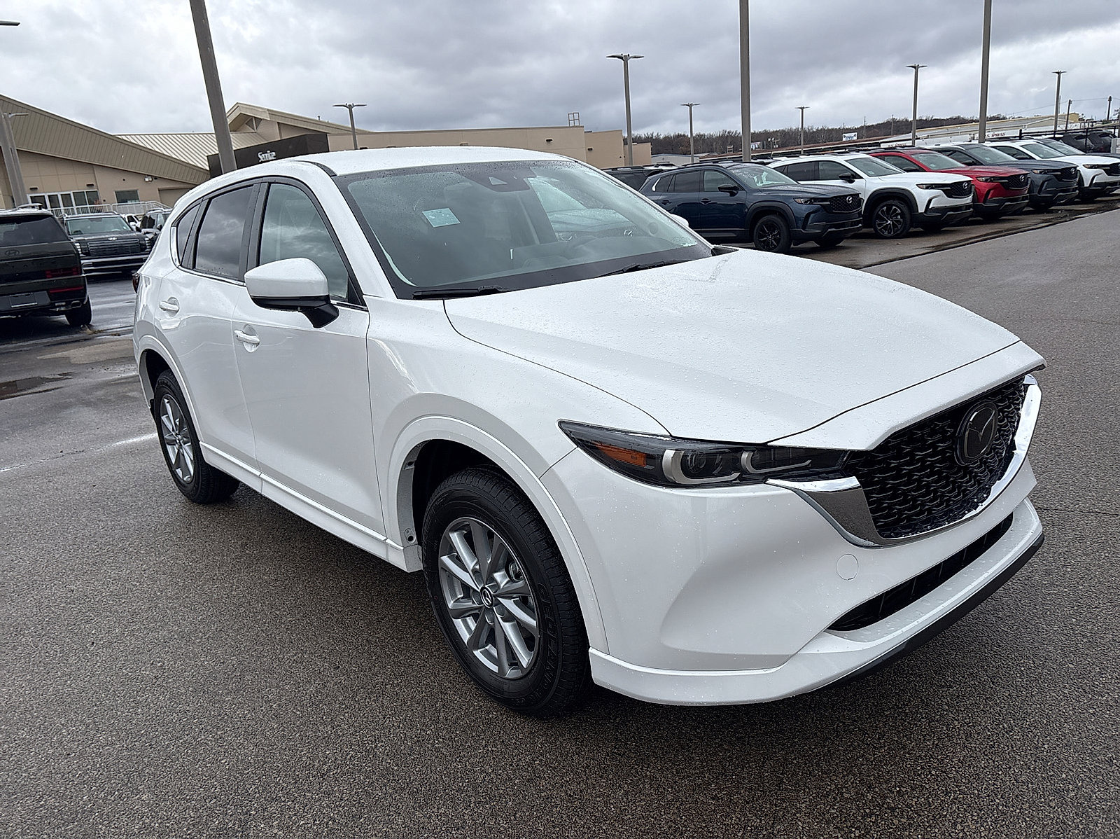 2025 Mazda CX-5 S Select Package's photo