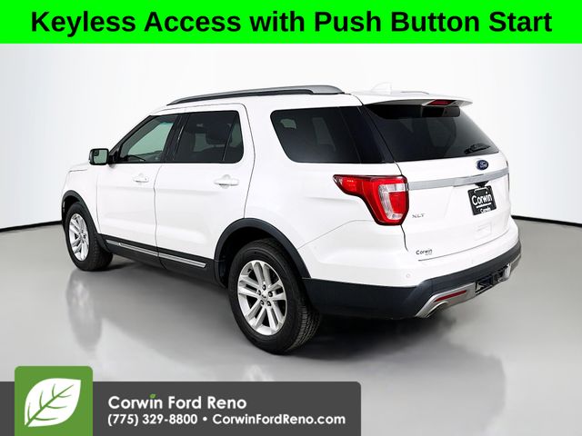 2016 Ford Explorer XLT photo 2