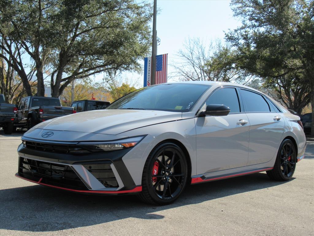 2025 Hyundai Elantra N Base photo 3