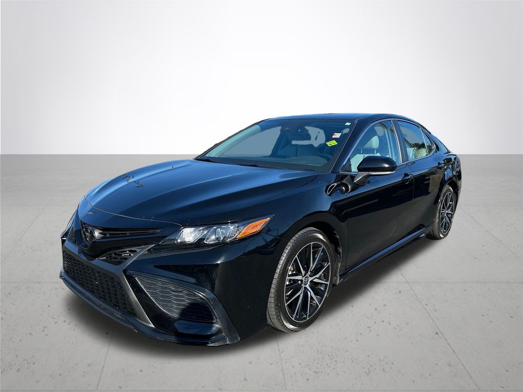 2023 Toyota Camry SE photo 2