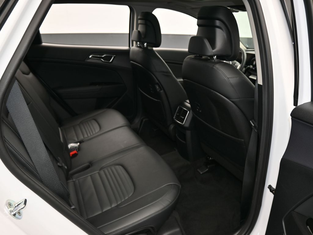 2023 Kia Sportage photo 44
