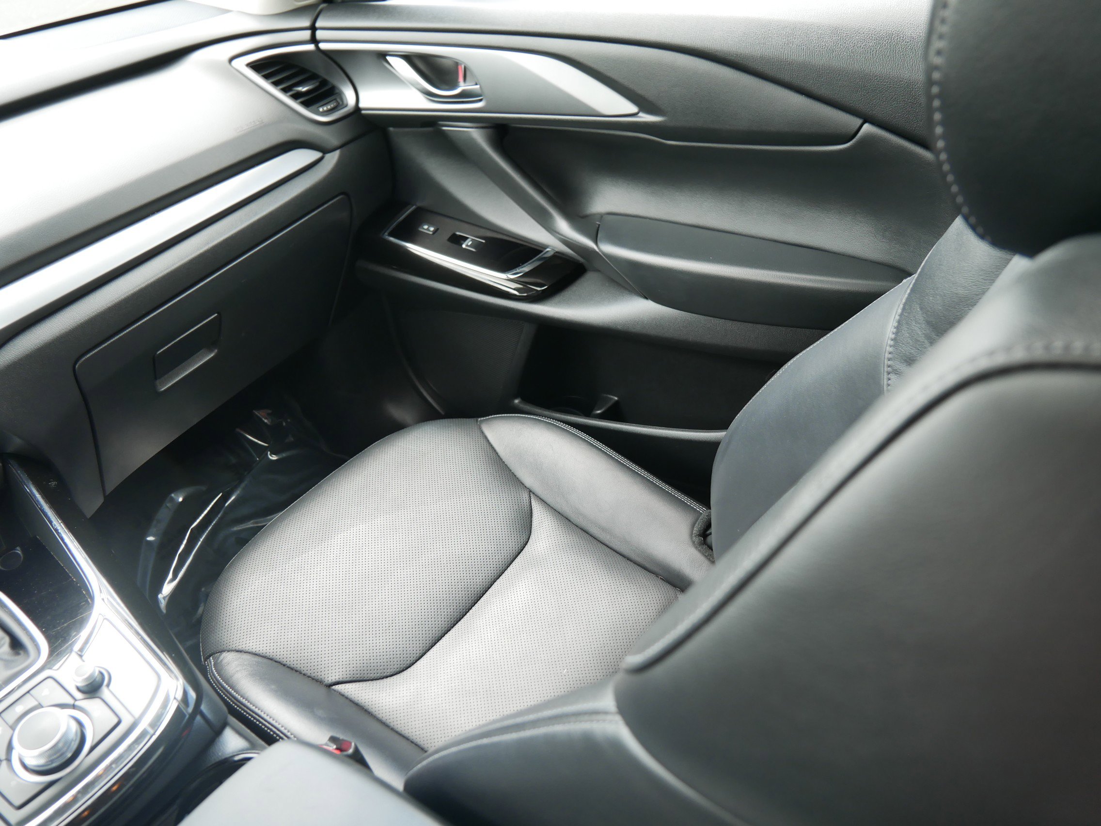 2023 Mazda CX-9 Touring photo 17